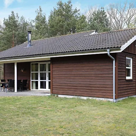 6 Person In Laeso-by Traum *