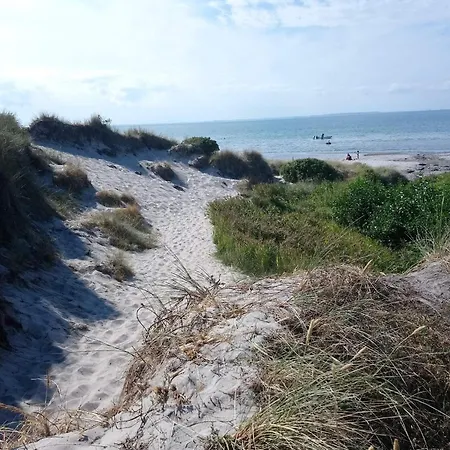 6 Person In Laeso-by Traum